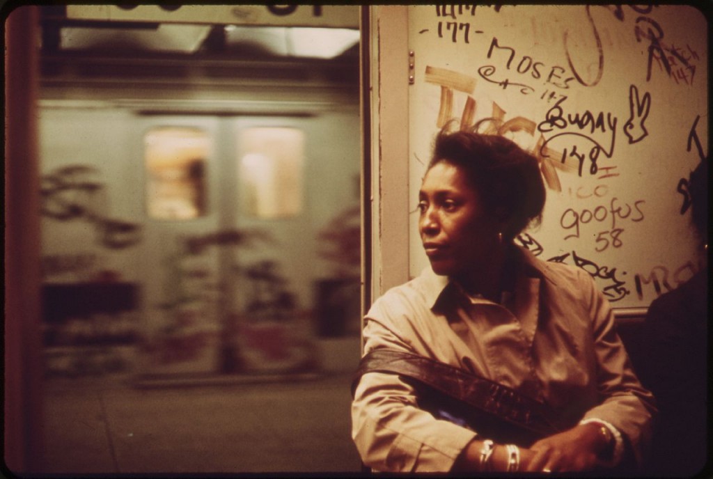 Woman on subway, NYC 1973. Photo: Erik Calonius, US National Archives. 