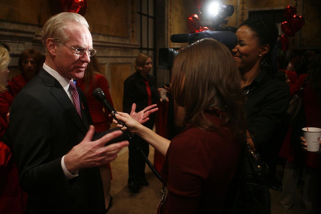 PaperGirl Celebrity Encounter: Tim Gunn!