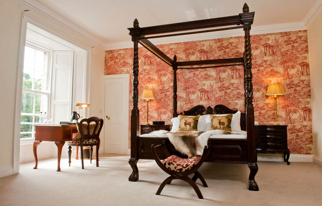 Wallpaper, Hang It All