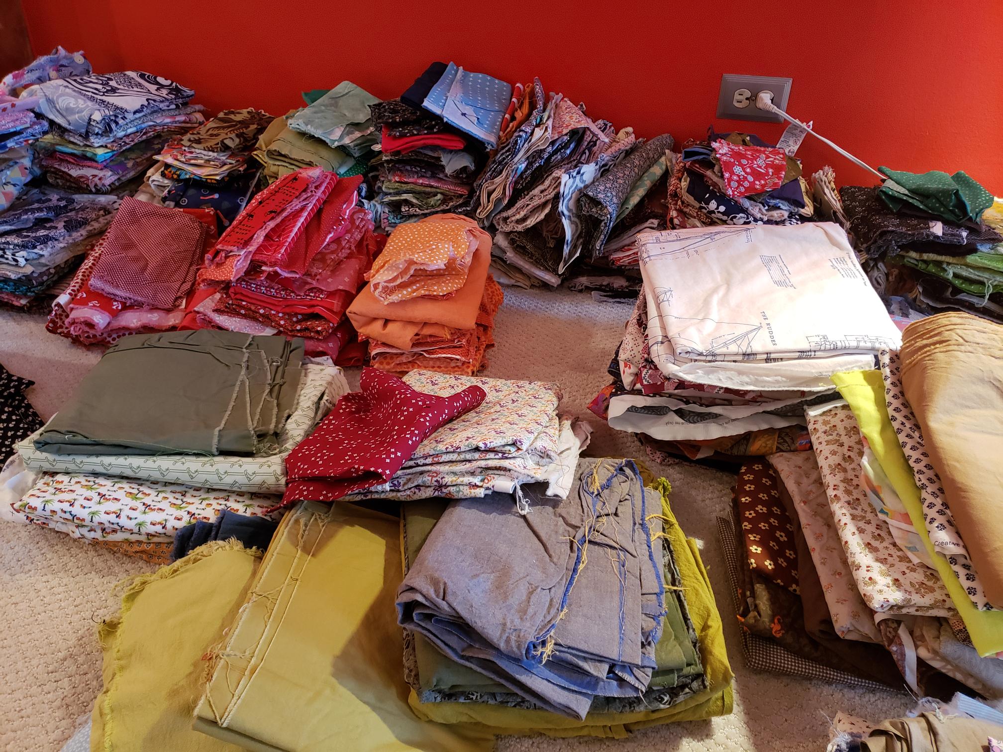 Mary Fons is Selling Off Her Fabric Stash! (A Bunch of It, Anyway)